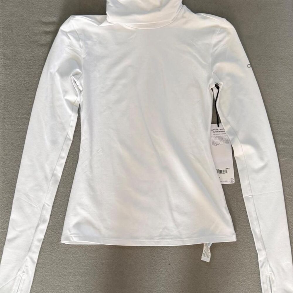 Alo-yoga Women's White Shirt